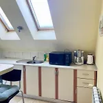 35 Cozy 1 Bedroom With Balcony *