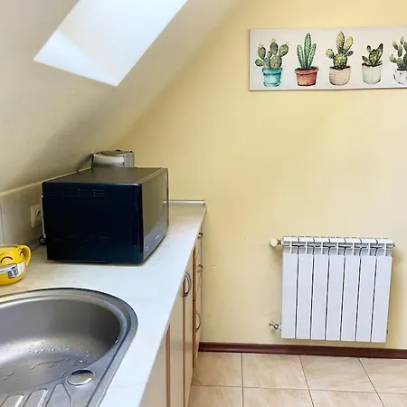 Διαμέρισμα 35 Cozy 1 Bedroom With Balcony *
