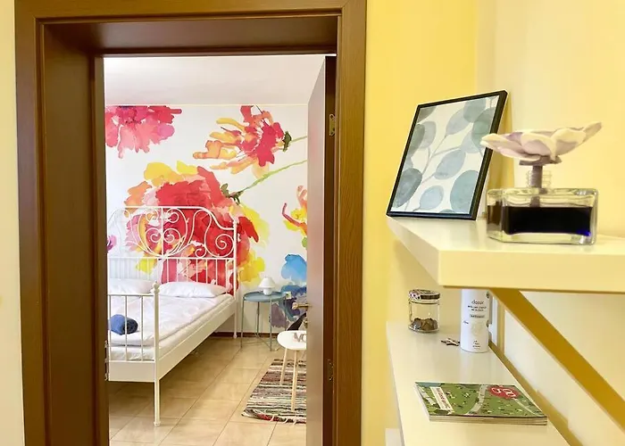 35 Cozy 1 Bedroom With Balcony София