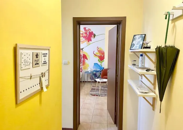 Апартамент 35 Cozy 1 Bedroom With Balcony София