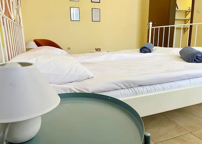 35 Cozy 1 Bedroom With Balcony * ソフィア