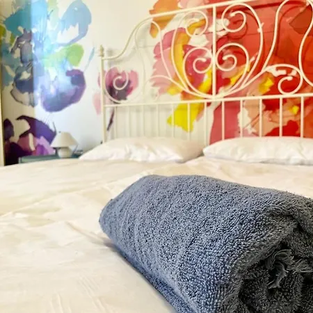 35 Cozy 1 Bedroom With Balcony Apartmán