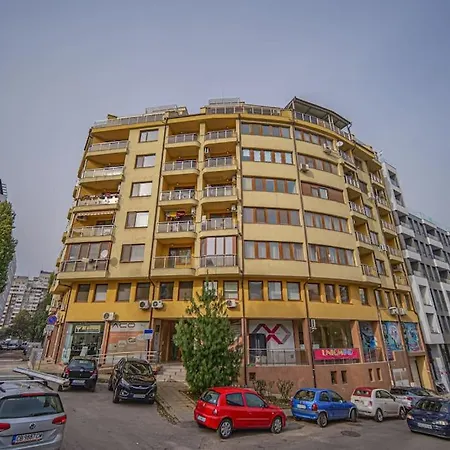 35 Cozy 1 Bedroom With Balcony * 소피아