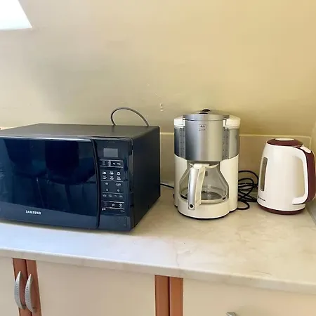35 Cozy 1 Bedroom With Balcony * 소피아